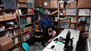 Shoplyfter, Case About Skinny Brunette