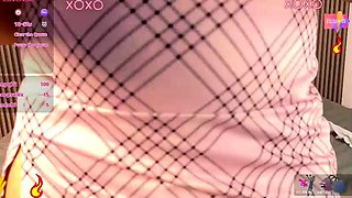 Amateur gaping ass filled with toys