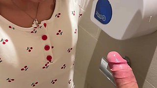 18 Years Old Asian Suck Me in Public Restroom