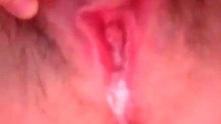 Horny Pinay Girl Wants to Fuck Her Delicious Wet Pussy