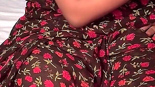 Hot Indian Bhabhi Devar Sex Now in Hindi with Dirty Talk