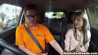 Skinny 21yo blonde gets pussydrilled