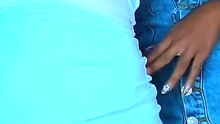 Deflowering a Triple-motor Vibrator