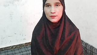 Big step sister ko soyi hui thi tabhi jakar pel diya