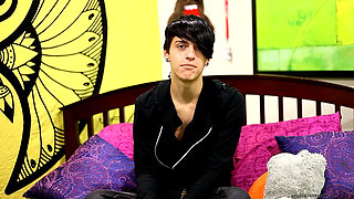 Emo Cutie Jae Landen's a Real Sweetheart!