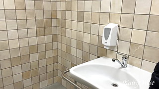 Real Porn Casting in a Mall Public Toilet