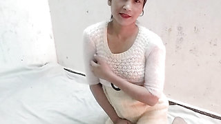 Cute school girl ko ghar me band kar ke pel diya