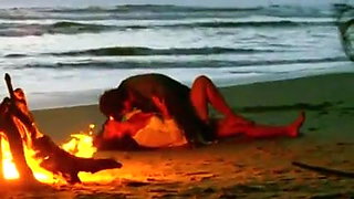 Desi indian actress Mannara Chopra Nude sex scandel