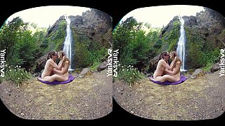 Endza & Sierra Lesbian Camping & Cumming