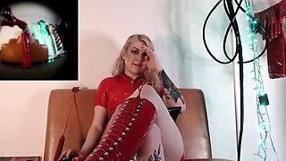 Blonde emo amateur solo masturbation