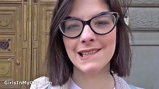 College Teen Sara Talk to Deep Anal Casting