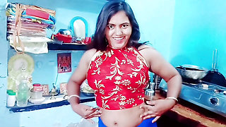 Delhi girl full fun in Her house with her boyfriend