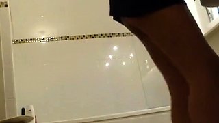 Showering stepdaughter ( so sexy, spy cam)