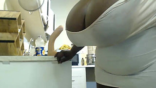BBW Striptease and Moaning Fetish