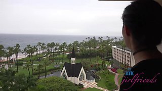 Virtual Vacation On Hawaii With Beautiful Audrey Royal 3/8