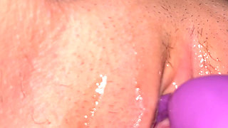 Rampant Rabbit Creamie & Squirting 23 Yo Skinny Girlfriend