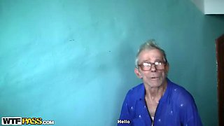 Pickup girl sex in public porch