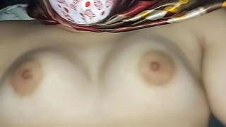 Couple in Car Spontaneous Fuck