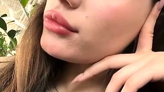 Shy_priincess masturbates in public toilet