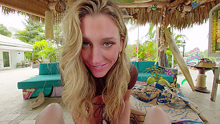 Nicole Rae Fucks Herself with a Huge Dildo Until She Squirts