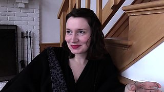 Bettie Bondage – Inheriting The Family Titty Bar