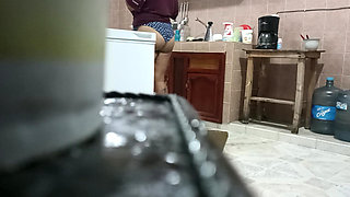 Stepmom in the kitchen