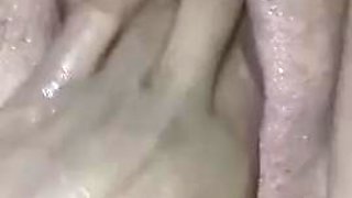 Fat Shaved Mama Polas Squirting Session