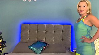Dirty talking babe humiliating tiny cock