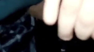 YoungEnglishBBW outdoor dodding handjob