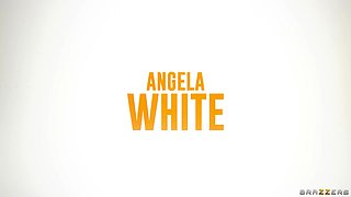 Shower Before Sex With Van Wylde, Angela White, Elsie - Brazzers