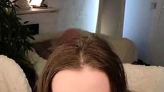Cute amateur webcam teen girl toying pussy on webcam