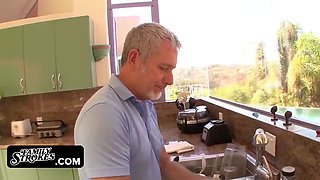 Ariana Grand seducing her stepparent