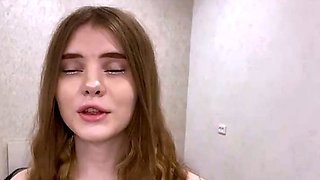 cute new camwhore carolinepepper