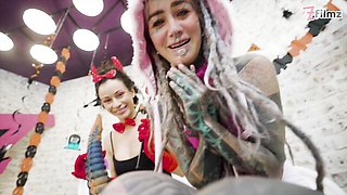 Anuskatzz and Stacy Bloom's young (18+) smut by z-filmz-originals