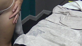 My aunty wearing sexy lingerie visited the masseur P1