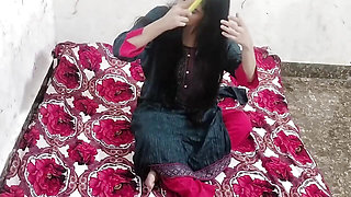 Teen age college girl ko paise dekar jabar dasti pela