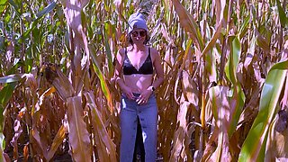 Sloppy Threesome Spit-Roasted MILF Gets Double Cream Pie
