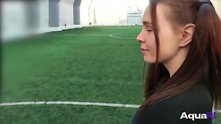 Yammy teen sucks thick penis