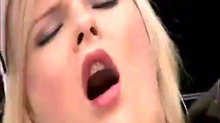 Motogirl Fuck with boyfriend: Blowjob, Doggy  Cowgirl Porn