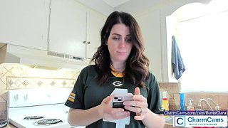 BustyCiara Sex chatroom at CharmCams