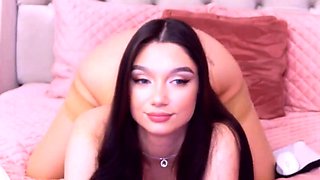 Brunette Solo Webcam Masturbation