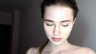 Brunette Solo Webcam Masturbation