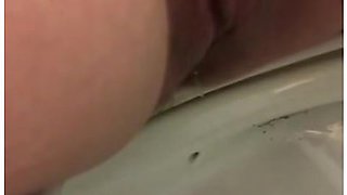 Jilling Off And Stroking Hard Clit Til I Squirt!