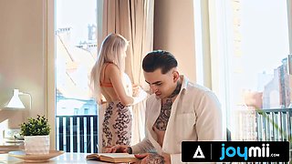 The tight blonde Bernie Svintis makes the morning that much better