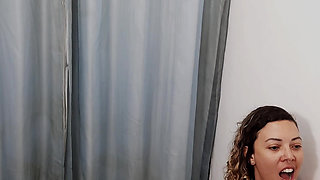 MILF Has Sex with a Salesman in the Fitting Room