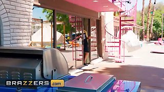 Brazzers - bombshell dark haired Jayla Page can't resist her friend's spouse Scott Nails' gigantic boner