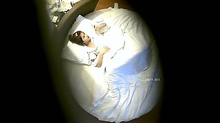 Horny fat arab housewife fingered on amateur hidden cam