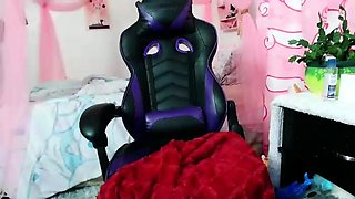 Skinny pierced amateur redhead rough fucking huge toys