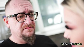 Sweet one's college dirt by Shake The Snake