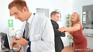 Exciting porn girl Kiki Daniels emotional scene